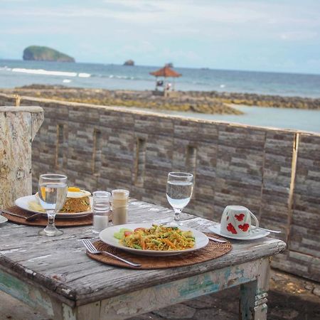Temple Cafe & Cottages 甘地达萨 外观 照片